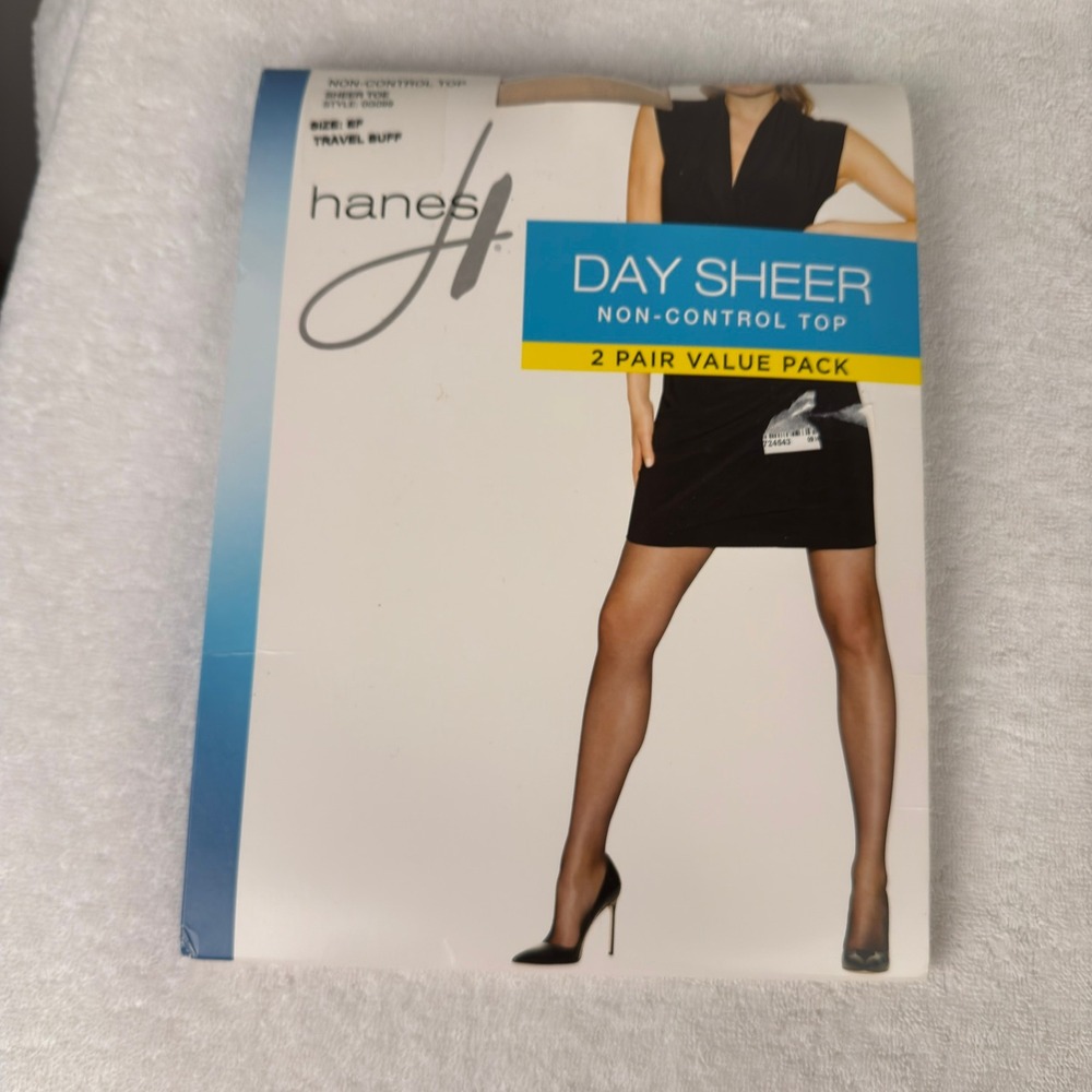 Hanes Day Sheer Non-Control Top Pantyhose 2 Pair Value Pack Travel Buff EF 0G099